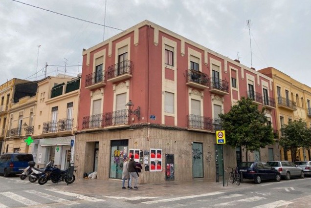 Long time Rental - Commercial premises - Valencia - Benimaclet