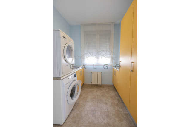 Revente - Chalet - L'Eliana - Urb. Entrepins