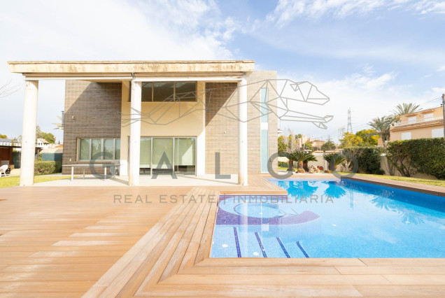 Revente - Chalet - L'Eliana - Urb. Entrepins