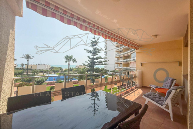 Venta - Apartamento - El Puig de Santa Maria - Primera linea de playa els plans