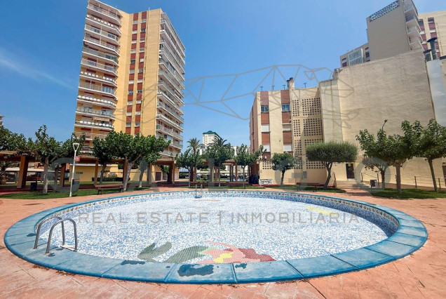 Venta - Apartamento - El Puig de Santa Maria - Primera linea de playa els plans