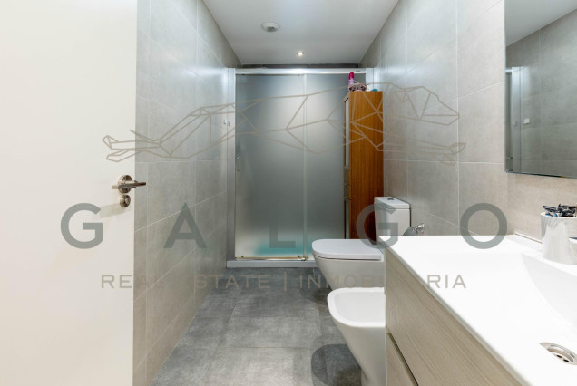 Sale - Flat - Valencia - Russafa