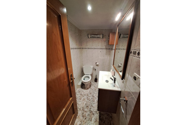 Alquiler a largo plazo - Piso - Valencia - Morvedre