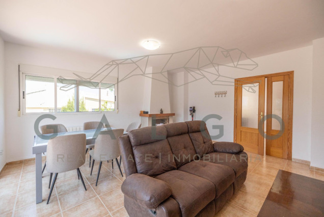 Venta - Chalet - Gilet - Urbanizacion la pau 1