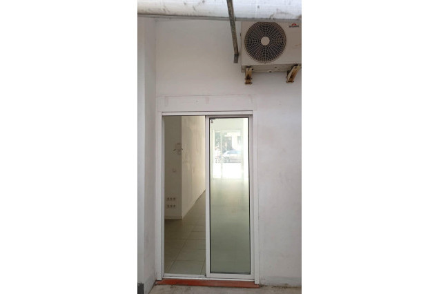 Alquiler a largo plazo - Local comercial - Valencia - Russafa - Ruzafa