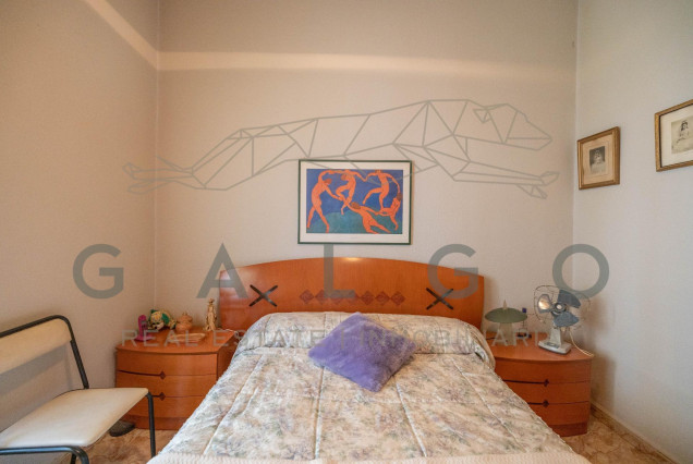 Revente - Vloer - Valencia - Russafa