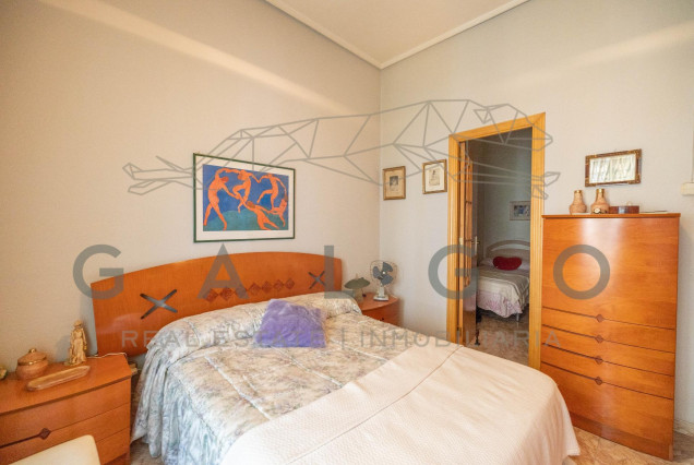 Revente - Vloer - Valencia - Russafa