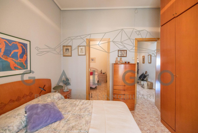 Revente - Vloer - Valencia - Russafa