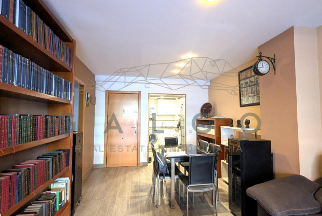 Revente - Vloer - Valencia - Malilla