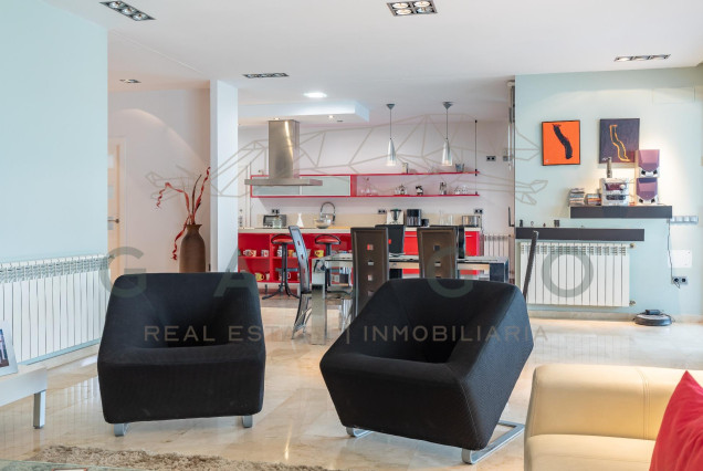 Revente - Luxe Villa - Godella - Nueva Santa Barbara