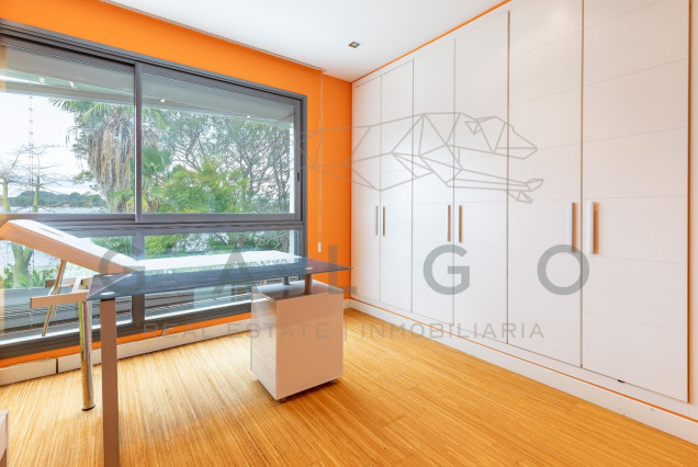 Revente - Luxe Villa - Godella - Nueva Santa Barbara