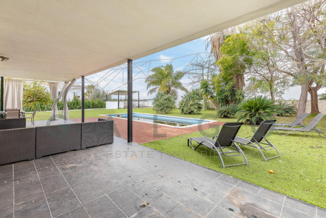 Revente - Luxe Villa - Godella - Nueva Santa Barbara