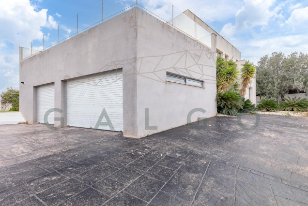 Revente - Luxe Villa - Godella - Nueva Santa Barbara