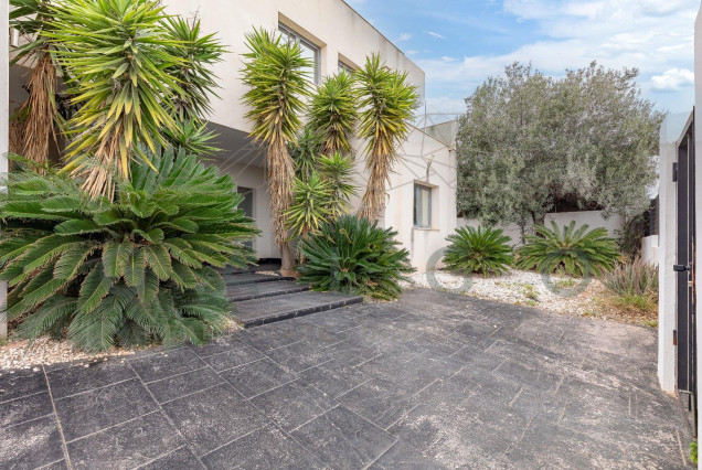 Revente - Luxe Villa - Godella - Nueva Santa Barbara