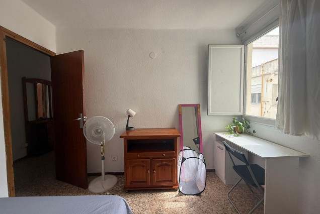 Alquiler a largo plazo - Piso - Valencia - Benimaclet