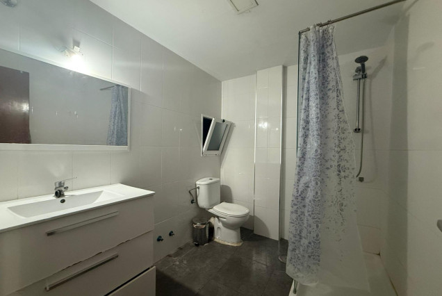 Alquiler a largo plazo - Piso - Valencia - Benimaclet