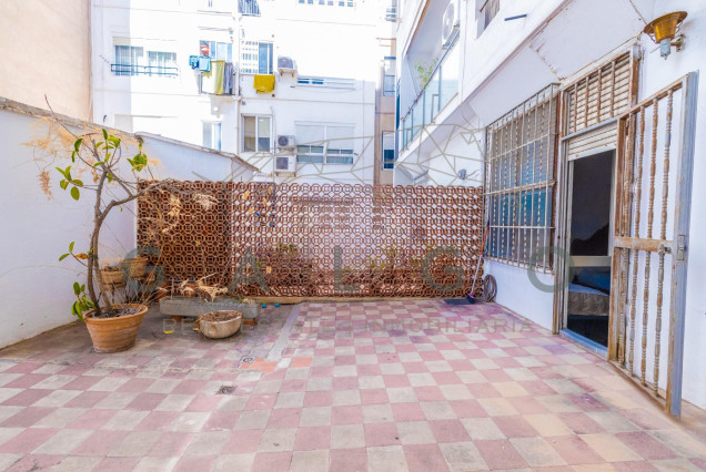 Revente - Vloer - Valencia - Gran Vía