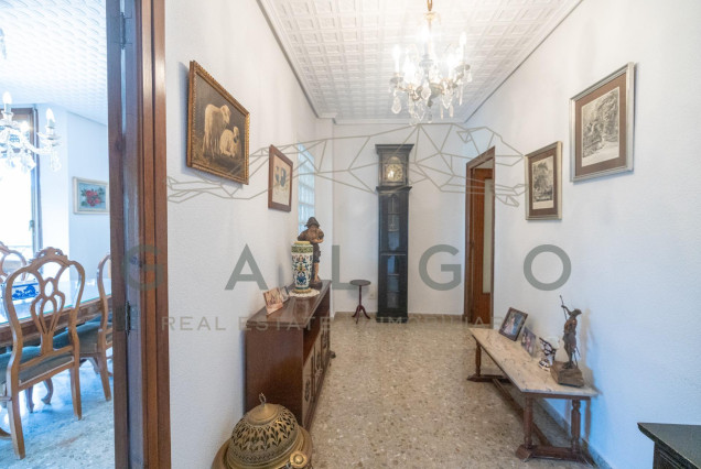 Revente - Vloer - Valencia - Gran Vía