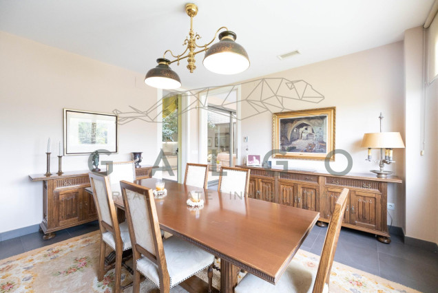 Venta - Chalet - L'Eliana - Urb. Entrepins