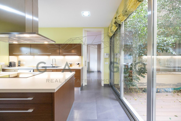 Venta - Chalet - L'Eliana - Urb. Entrepins