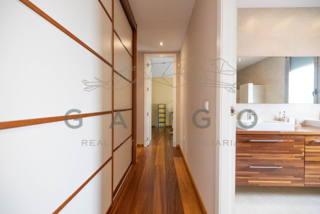 Venta - Chalet - L'Eliana - Urb. Entrepins