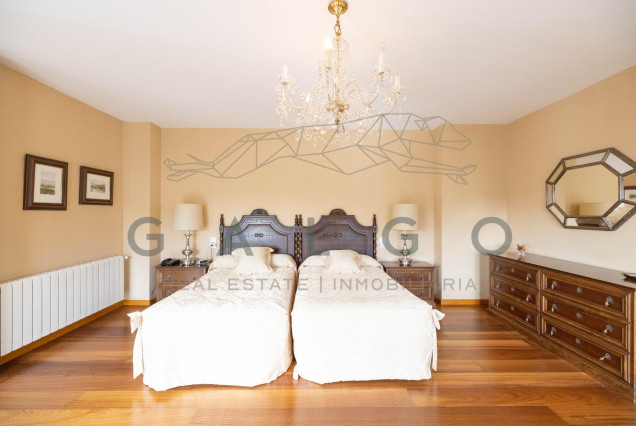 Venta - Chalet - L'Eliana - Urb. Entrepins