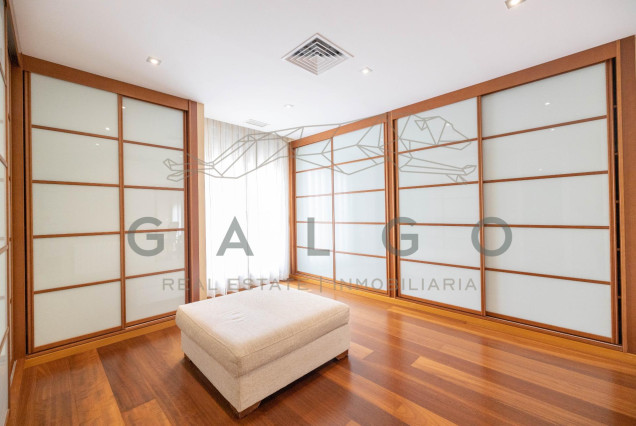 Venta - Chalet - L'Eliana - Urb. Entrepins