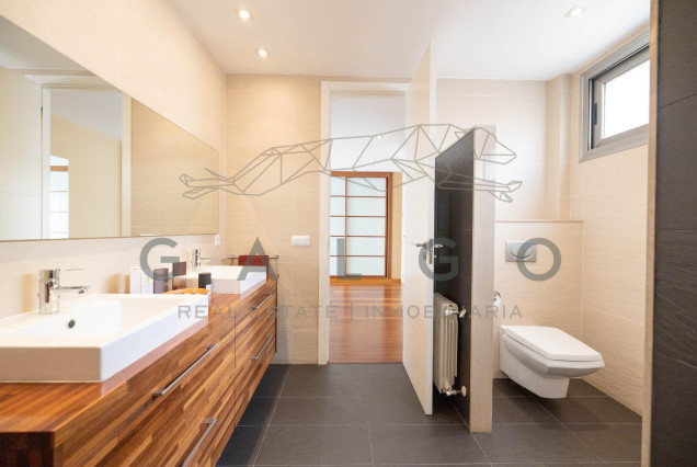 Venta - Chalet - L'Eliana - Urb. Entrepins