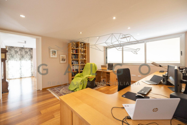 Venta - Chalet - L'Eliana - Urb. Entrepins