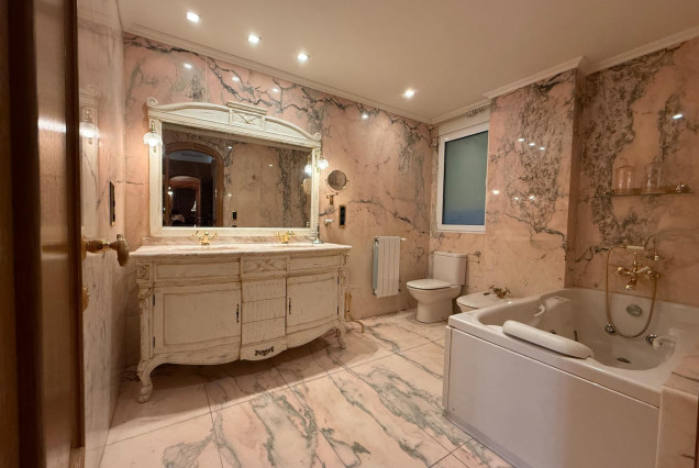 Alquiler a largo plazo - Piso - Valencia - Sant Francesc