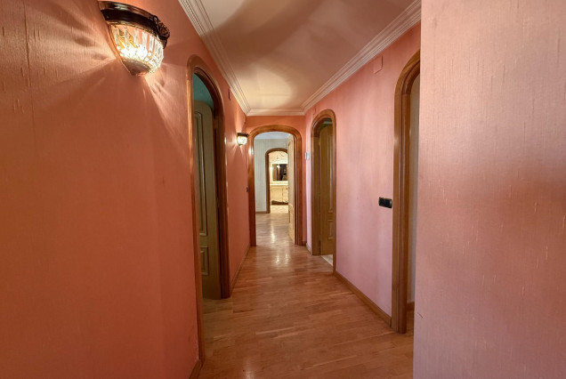 Alquiler a largo plazo - Piso - Valencia - Sant Francesc