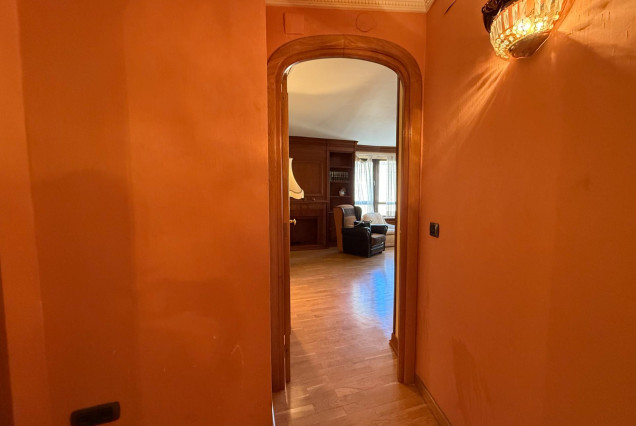 Alquiler a largo plazo - Piso - Valencia - Sant Francesc