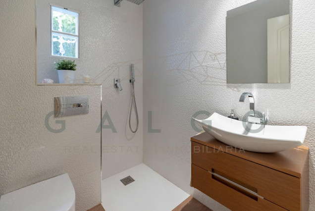 Sale - Villa - Godella - URB. CAMPOLIVAR