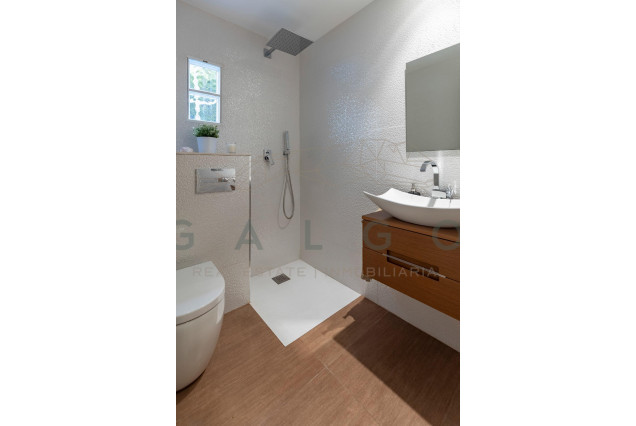 Sale - Villa - Godella - URB. CAMPOLIVAR