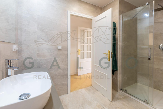 Revente - Vloer - Valencia - Sant Francesc