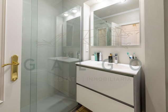 Revente - Vloer - Valencia - Sant Francesc