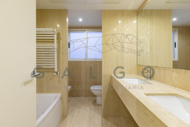 Revente - Vloer - Valencia - La Roqueta