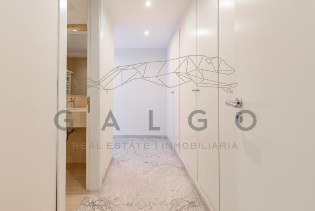 Revente - Vloer - Valencia - La Roqueta