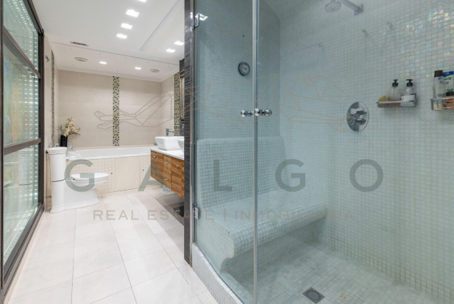 Revente - Vloer - Valencia - Russafa - Ruzafa