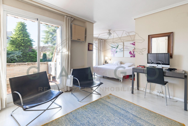 Revente - Woonhuis - Godella - Campolivar