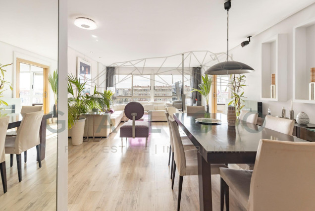 Revente - Vloer - Valencia - Campanar