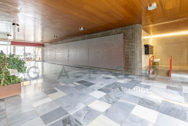 Revente - Vloer - Valencia - Campanar