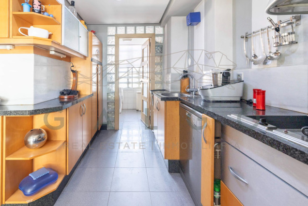 Revente - Vloer - Valencia - Campanar