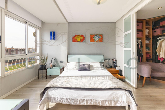 Revente - Vloer - Valencia - Campanar