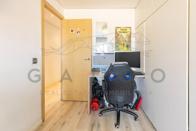 Revente - Vloer - Valencia - Campanar