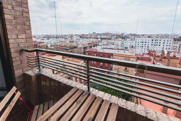 Revente - Vloer - Valencia - Mestalla