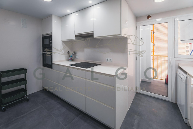 Revente - Vloer - Valencia - Mestalla