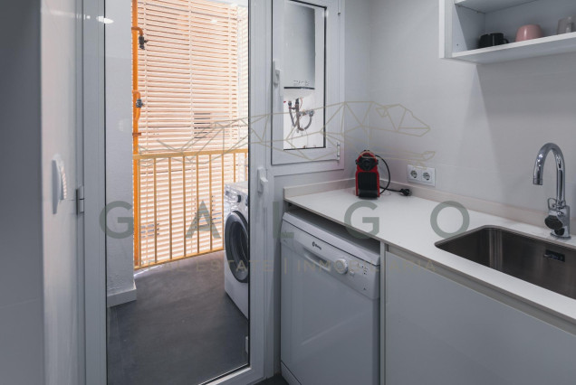 Revente - Vloer - Valencia - Mestalla