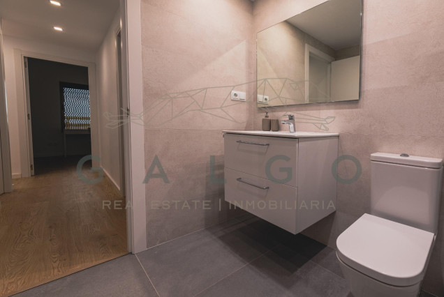 Revente - Vloer - Valencia - Mestalla