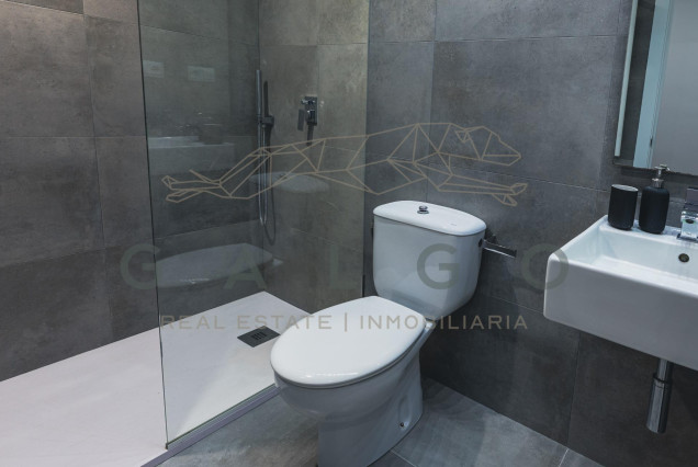 Revente - Vloer - Valencia - Mestalla